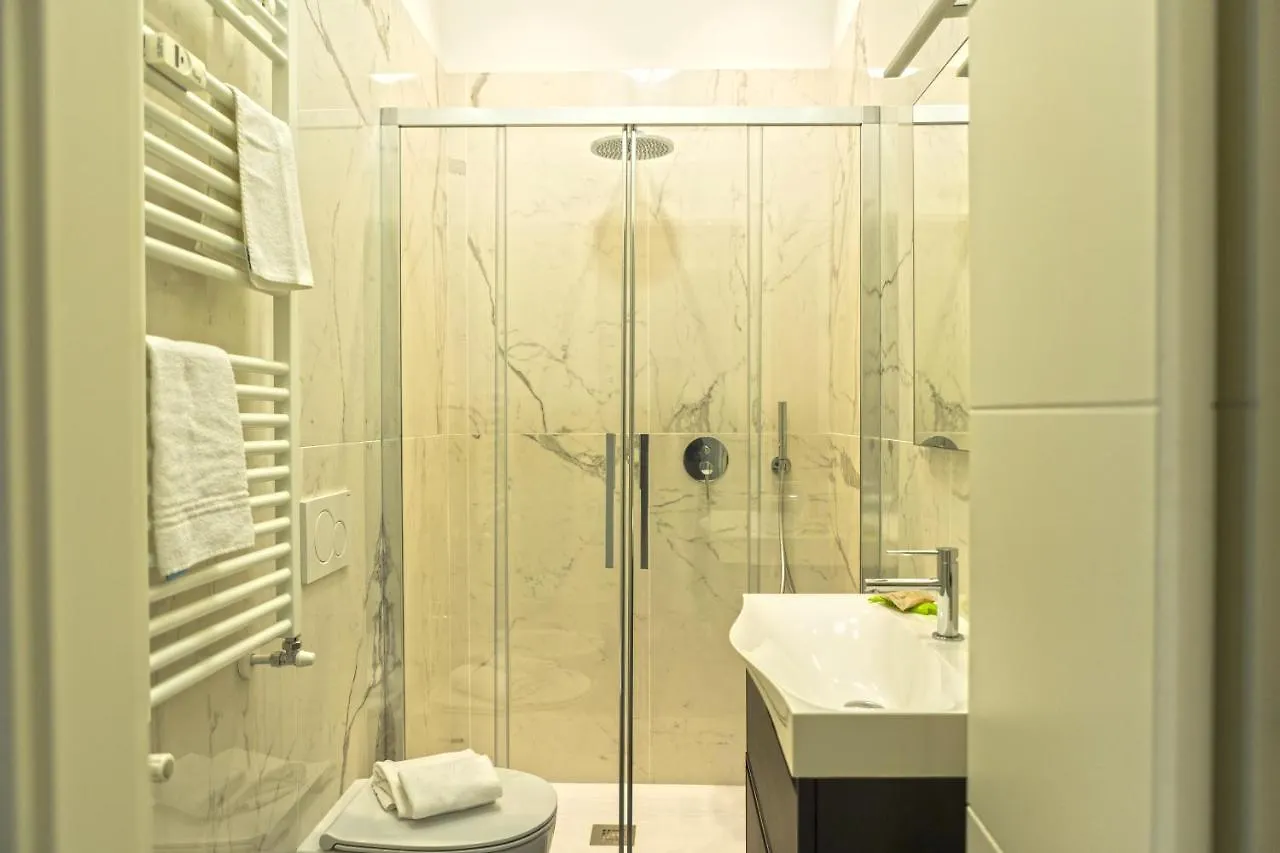 Beatrice D'Este Apartment Milan Italy